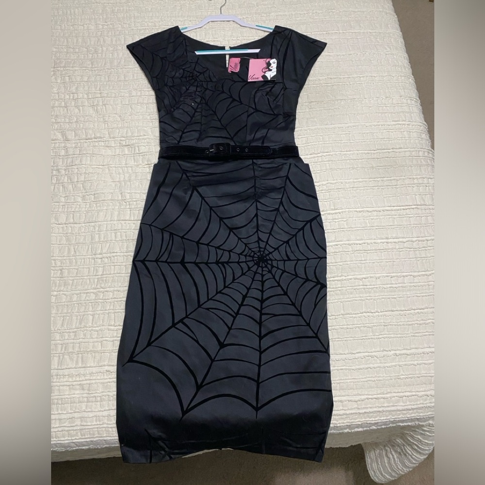 Vixen spiderweb dress. Size Medium, never worn. Smoke free home. NWT
